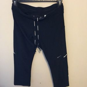 Nike dri-fit cropped legging